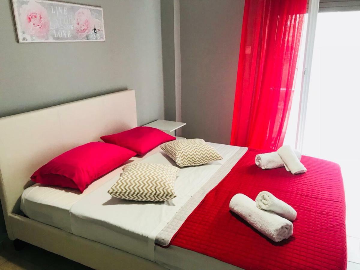 Merilyn Central Apartment Atina Dış mekan fotoğraf